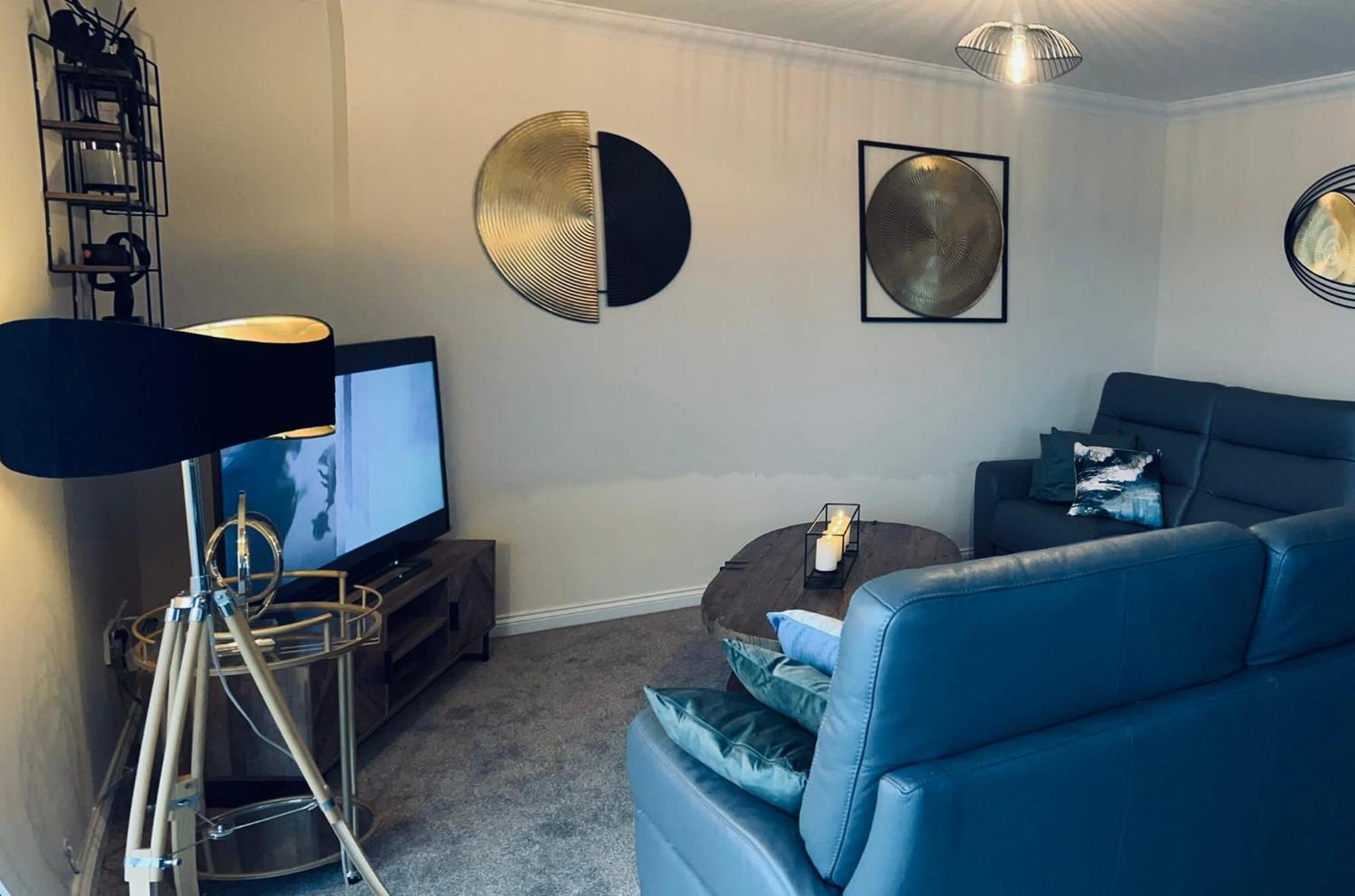 Central Cosy Riverview Apartment 2 Bed, 2 Bath, Free Parking / Wifi Inverness Luaran gambar